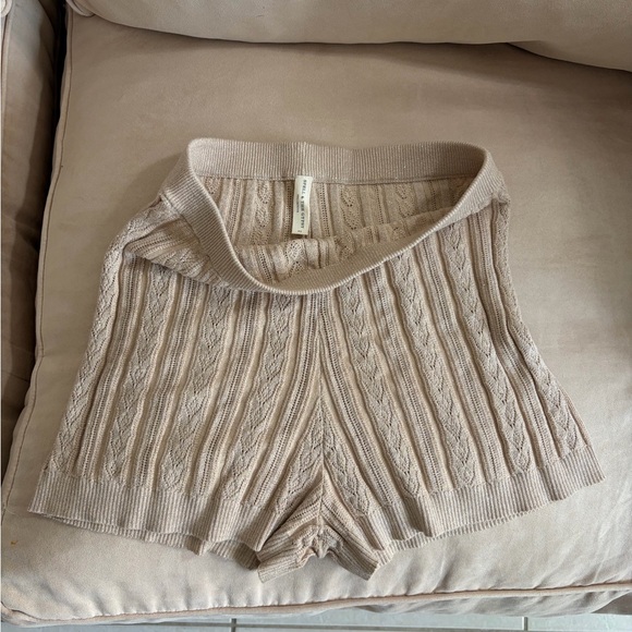 Spell & The Gypsy xs beige Textured Knit bottoms. - Picture 5 of 7
